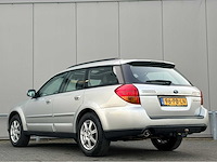 Subaru - 2004 - outback - personenauto - afbeelding 13 van  16
