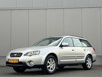 Subaru - 2004 - outback - personenauto - afbeelding 1 van  17