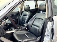 Subaru - 2004 - outback - personenauto - afbeelding 1 van  14