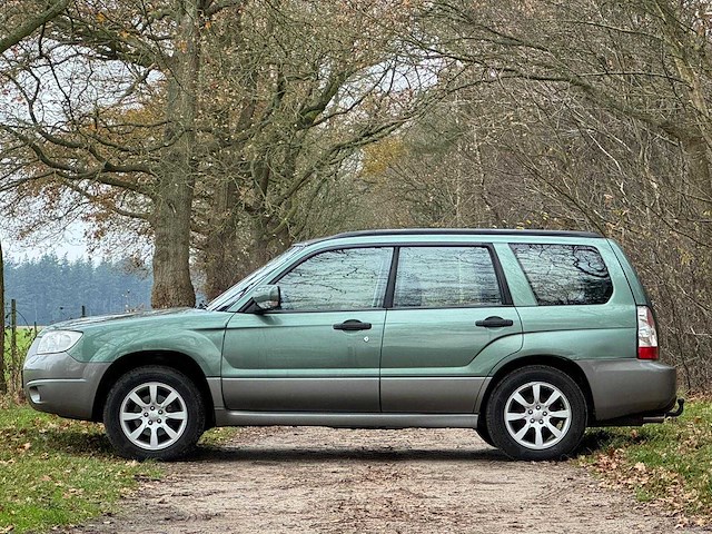 Subaru - 2005 - forester - 2.0 x comfort pack - jpb-87-z - afbeelding 2 van  25