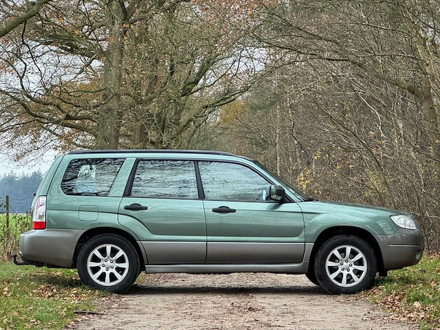 Subaru - 2005 - forester - 2.0 x comfort pack - jpb-87-z - afbeelding 21 van  25
