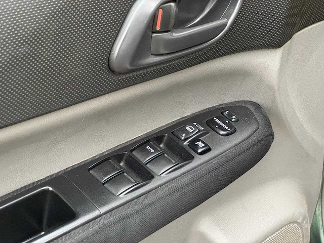 Subaru - 2005 - forester - 2.0 x comfort pack - jpb-87-z - afbeelding 9 van  25