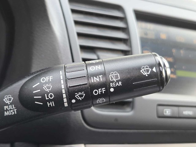 Subaru - 2005 - outback - 2.5i - 57-rb-vb - afbeelding 7 van  23