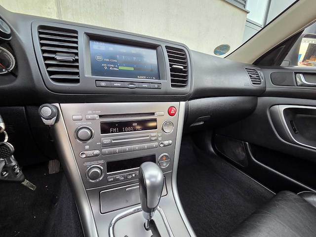 Subaru - 2005 - outback - 2.5i - 57-rb-vb - afbeelding 10 van  23