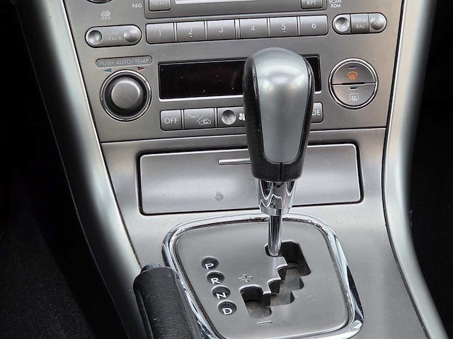 Subaru - 2005 - outback - 2.5i - 57-rb-vb - afbeelding 11 van  23