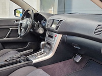 Subaru - 2005 - outback - 2.5i - 71-rg-rh - afbeelding 16 van  24