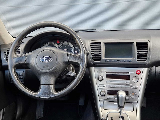 Subaru - 2005 - outback - 2.5i - 71-rg-rh - afbeelding 4 van  24
