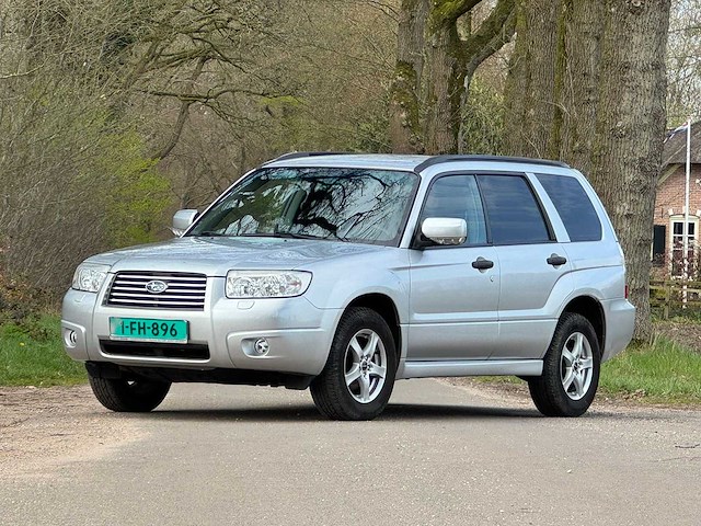 Subaru - 2006 - forester - 2.0 benzine - personenauto - afbeelding 1 van  20