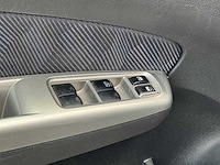 Subaru - 2009 - forester - 2.0 comfort - 27-jbl-6 - afbeelding 5 van  15