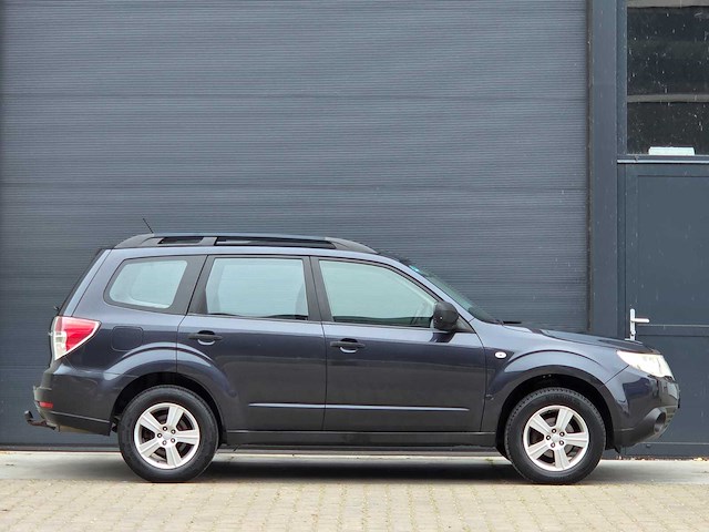 Subaru - 2011 - forester - 2.0 x intro - 36-pxk-1 - afbeelding 19 van  24