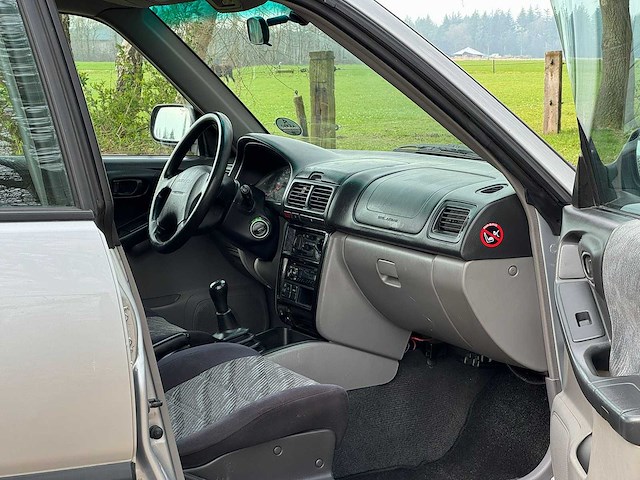 Subaru - forester - 2.0 awd - 2002 - 67-jx-nd - afbeelding 2 van  14