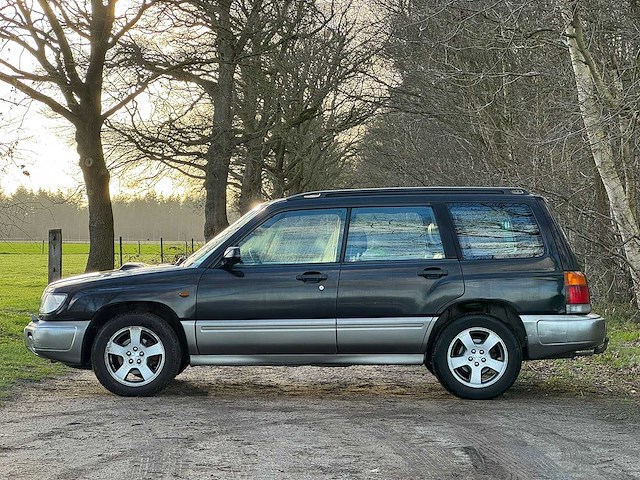 Subaru - forester - 2.0 awd s-turbo bas. - 51-fn-kz - 2000 - afbeelding 5 van  12