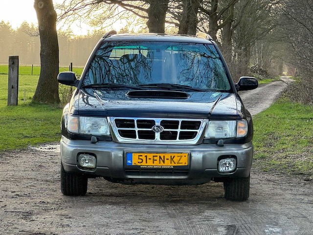 Subaru - forester - 2.0 awd s-turbo bas. - 51-fn-kz - 2000 - afbeelding 3 van  3