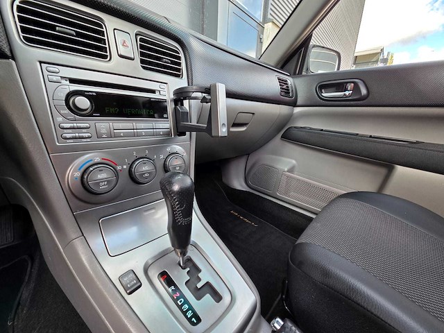 Subaru - forester - 2.0 awd xt turbo - automaat - 2004 - 90-nz-zn - afbeelding 6 van  29
