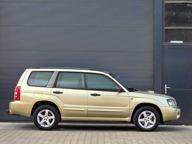 Subaru - forester - 2.0 awd xt turbo - automaat - 2004 - 90-nz-zn - afbeelding 21 van  29
