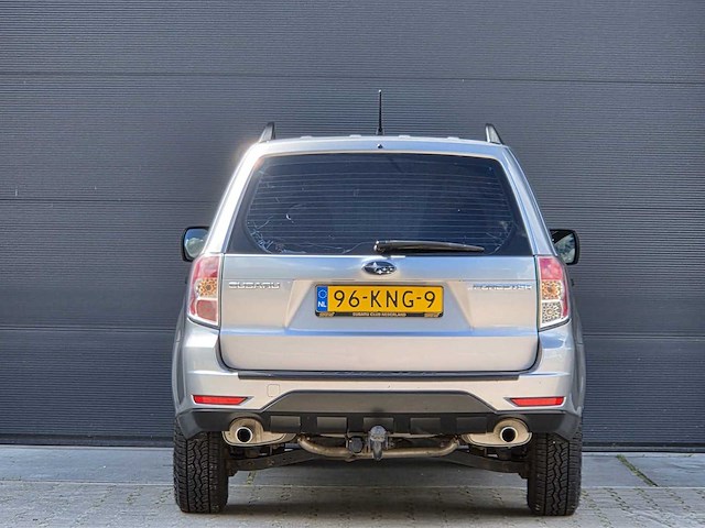 Subaru - forester - 2.0 comfort - 2010 - 96-kng-9 - personenauto - afbeelding 19 van  25