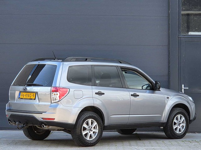 Subaru - forester - 2.0 comfort - 2010 - 96-kng-9 - personenauto - afbeelding 20 van  25