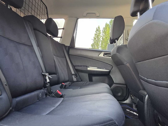 Subaru - forester - 2.0 comfort - 2010 - 96-kng-9 - personenauto - afbeelding 17 van  25