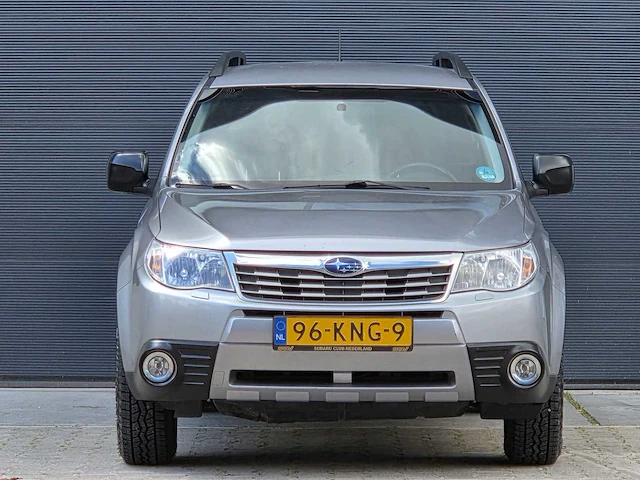 Subaru - forester - 2.0 comfort - 2010 - 96-kng-9 - personenauto - afbeelding 12 van  25