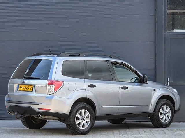 Subaru - forester - 2.0 comfort - 2010 - 96-kng-9 - personenauto - afbeelding 22 van  25