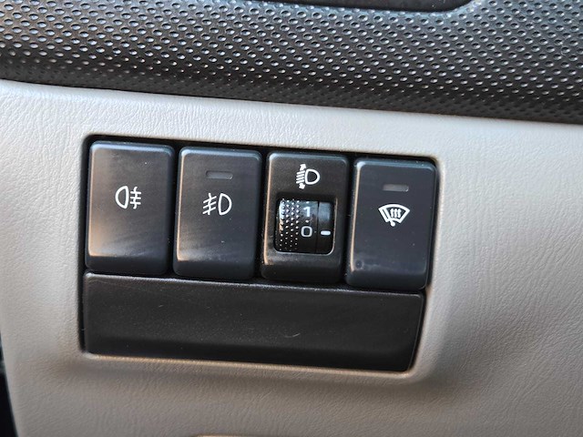 Subaru - forester - 2.0 x luxury pack - 2006 - 21-sn-xx - afbeelding 11 van  25