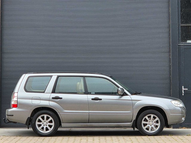 Subaru - forester - 2.0 x luxury pack - personenauto - 2007 - 32-xs-vp - afbeelding 23 van  28