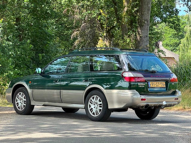 Subaru - legacy outback - 3.0 outback awd h6 - 2001 - personenauto - 91-gt-tn - afbeelding 11 van  20