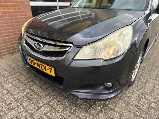 Subaru - legacy touring wagon - 2.0i luxury - personenauto - 2011 - afbeelding 2 van  16