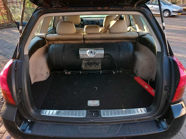 Subaru - outback - 3.0r - lpg - personenauto - afbeelding 4 van  18
