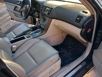 Subaru - outback - 3.0r - lpg - personenauto - afbeelding 6 van  18