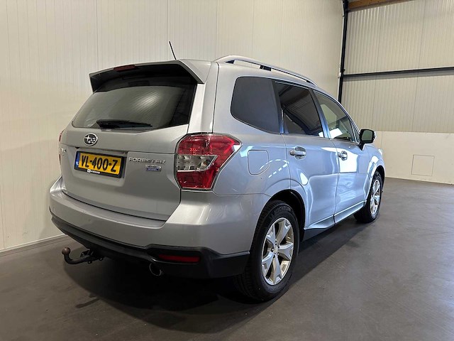 Subaru forester 2.0 d intro grijskenteken 4x4 vl-400-z - afbeelding 9 van  12