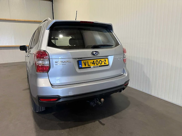 Subaru forester 2.0 d intro grijskenteken 4x4 vl-400-z - afbeelding 7 van  12