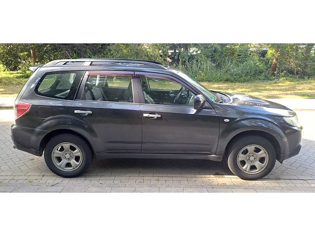 Subaru forester 2.0d, 7809 - afbeelding 2 van  19