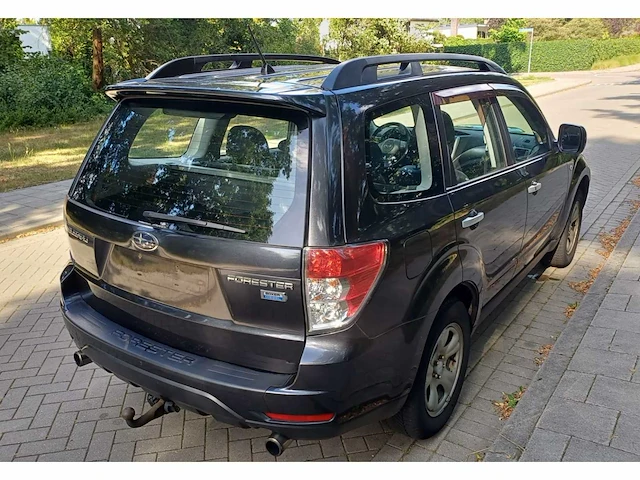 Subaru forester 2.0d, 7809 - afbeelding 12 van  19