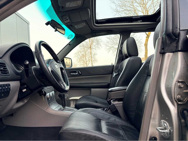 Subaru forester 2.5 xt prodrive tuning automaat personenauto - afbeelding 18 van  19