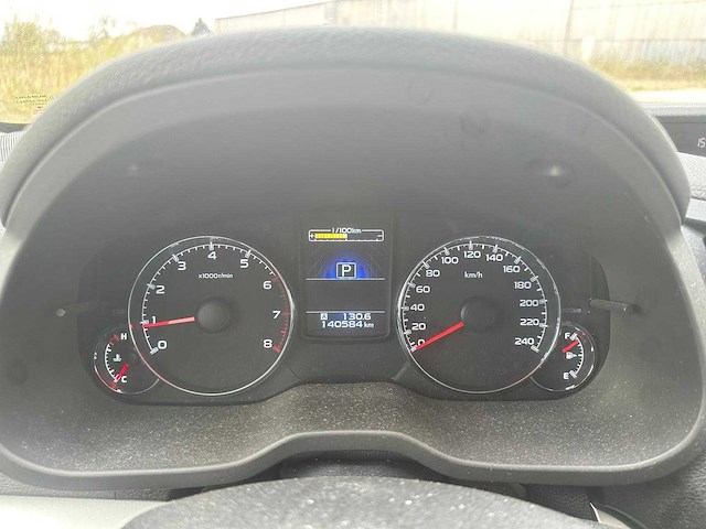 Subaru outback 2.5i x luxury automaat; 7-tjf-63 - afbeelding 2 van  7