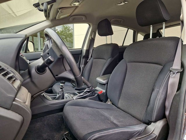 Subaru xv 2.0d luxury awd 2012 | 32-thx-8 - afbeelding 23 van  24