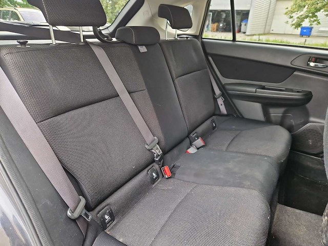 Subaru xv 2.0d luxury awd 2012 | 32-thx-8 - afbeelding 17 van  28