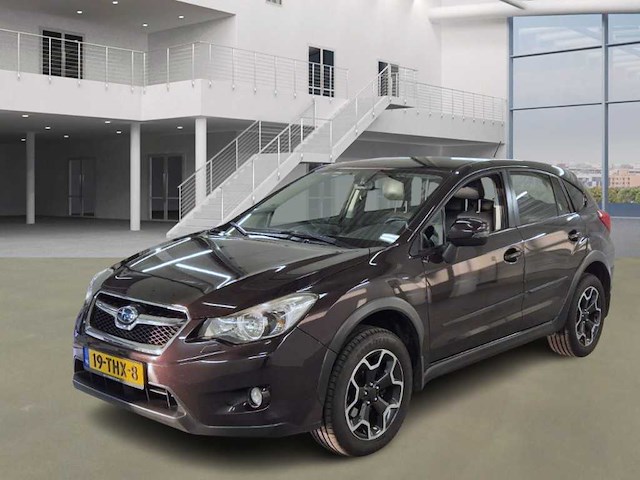 Subaru xv 2.0d luxury plus awd; 19-thx-8 - afbeelding 1 van  12
