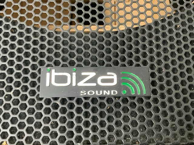 Subwooferboxen, led verlichting, snoerendoos - afbeelding 4 van  12