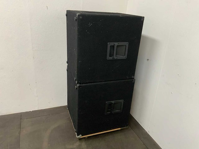 Subwooferboxen, led verlichting, snoerendoos - afbeelding 11 van  12