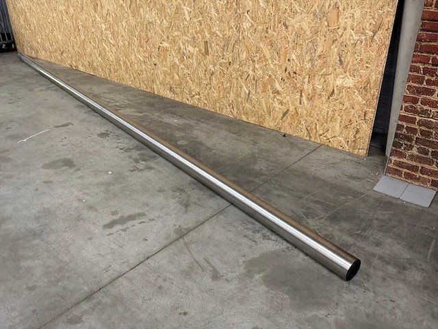 Sudoxpress c-staal verzinkte buis 108x22 mm lengte a 6mtr. - afbeelding 4 van  11