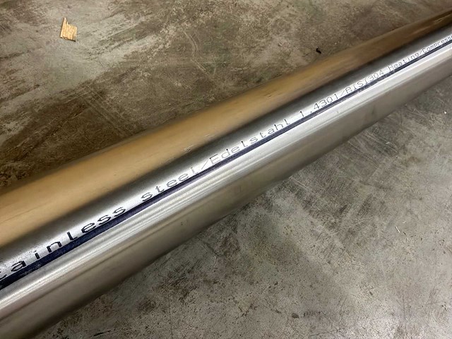 Sudoxpress c-staal verzinkte buis 108x22 mm lengte a 6mtr. - afbeelding 9 van  11
