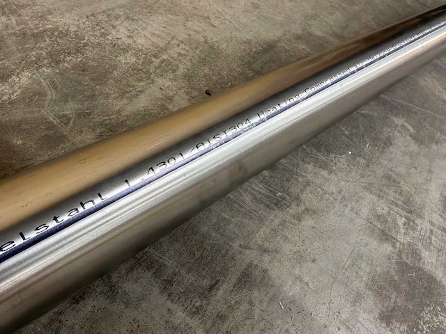 Sudoxpress c-staal verzinkte buis 108x22 mm lengte a 6mtr. - afbeelding 10 van  11