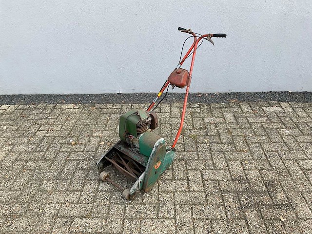 Suffolk super colt kooimaaier grasmaaier - afbeelding 1 van  7