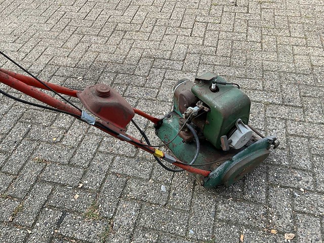 Suffolk super colt kooimaaier grasmaaier - afbeelding 4 van  7