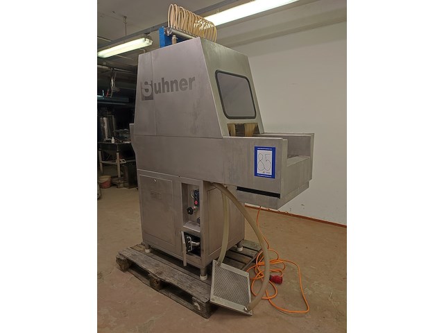 Suhner ag - afbeelding 1 van  16