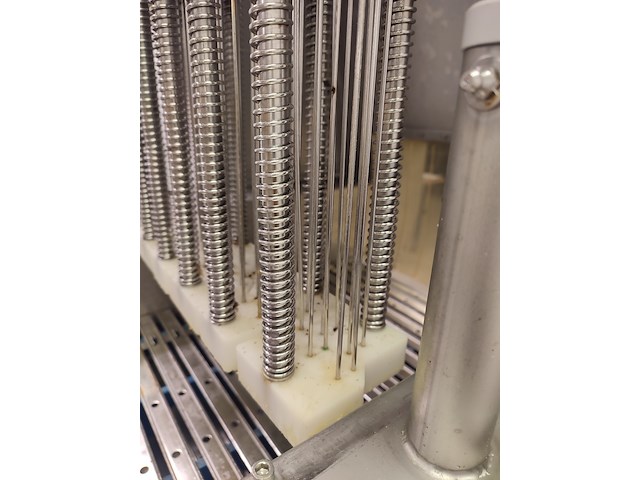 Suhner ag - afbeelding 14 van  16