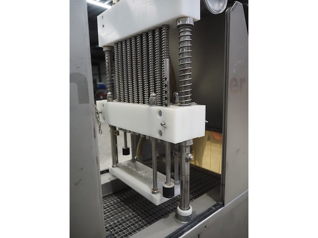 Suhner ag - afbeelding 11 van  13