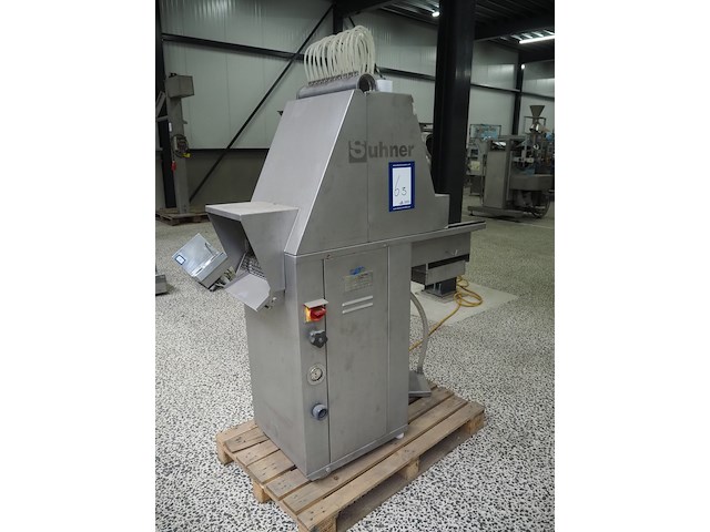 Suhner ag - afbeelding 11 van  18